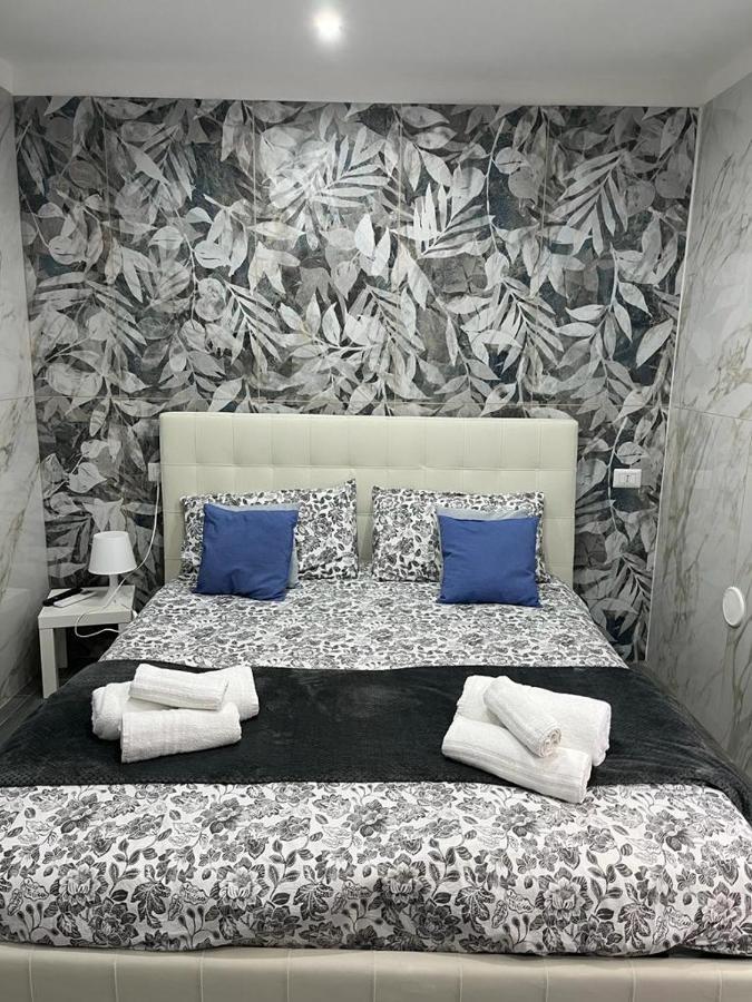 Suite Nicolai 165 Барі Екстер'єр фото